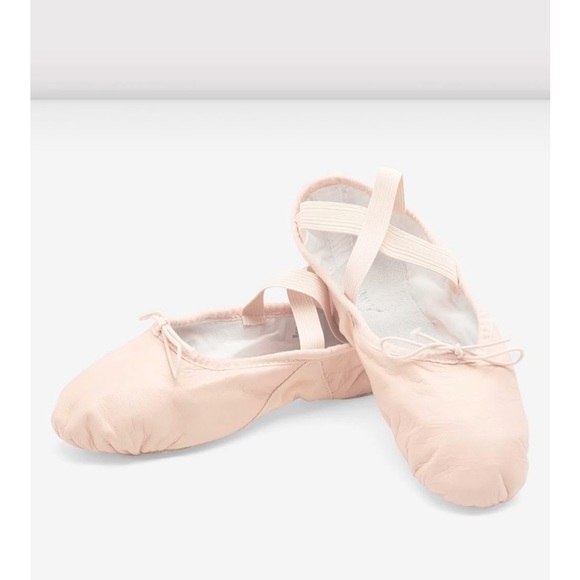 Bloch leather ballet shoe - Picture 1 of 5